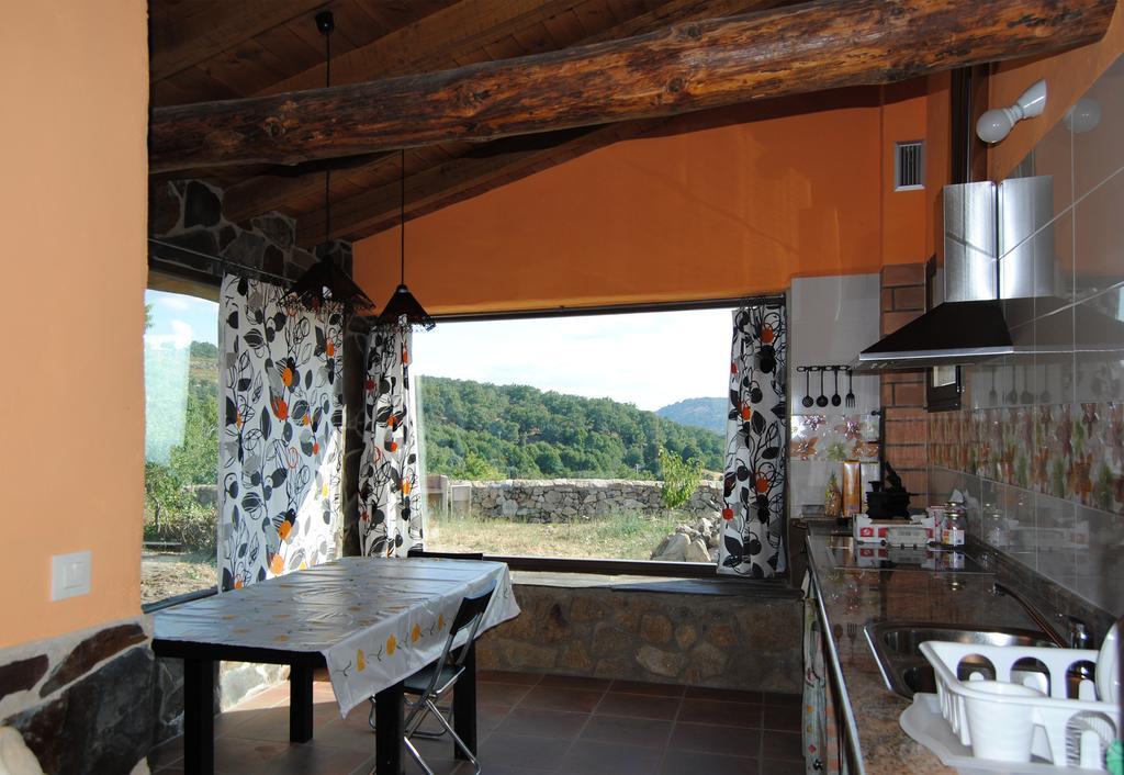 Casa Rural Romanejo Cabezabellosa Ngoại thất bức ảnh