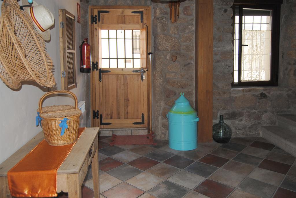Casa Rural Romanejo Cabezabellosa Ngoại thất bức ảnh